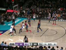 PG平台-公牛鏖战深圳队，福克斯状态火热的简单介绍